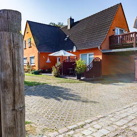 Sonnenblumenhaus 01 Apartmán *