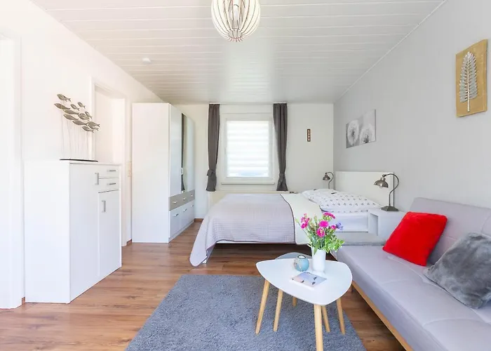 Sonnenblumenhaus 01 프레로